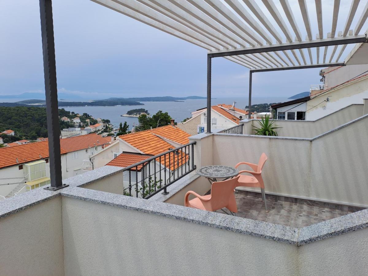 Benjak Apartment Hvar Town